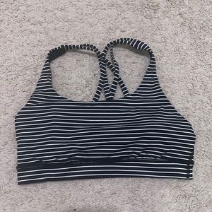 Lululemon Energy Bra Medium Support (B-D cups) (size 6)